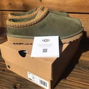 NWT UGG Tasman Slippers Burnt Olive Green